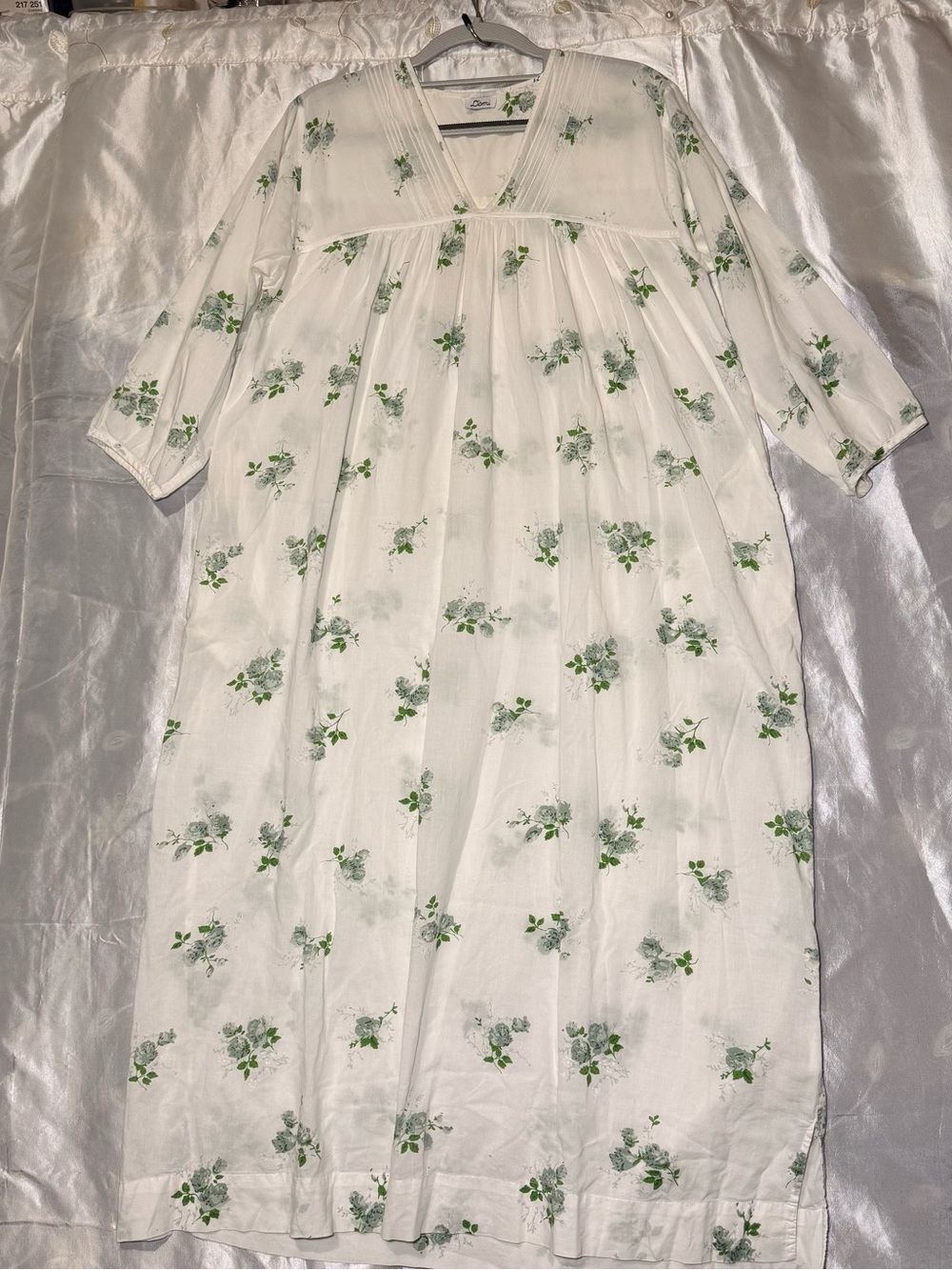 Domi Women's Nightgown Size M White/Floral Organic Cotton 3/4 Sleeve W/ Pockets